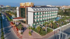 ORFEUS QUEEN HOTEL SIDE